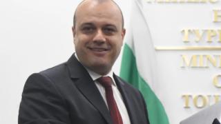 Министър Проданов огласи какво ни чака по морето тази година