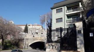 Бизнесмен купи къща с обявена цена 459 000 евро в центъра на Пловдин, но няма да живее в нея