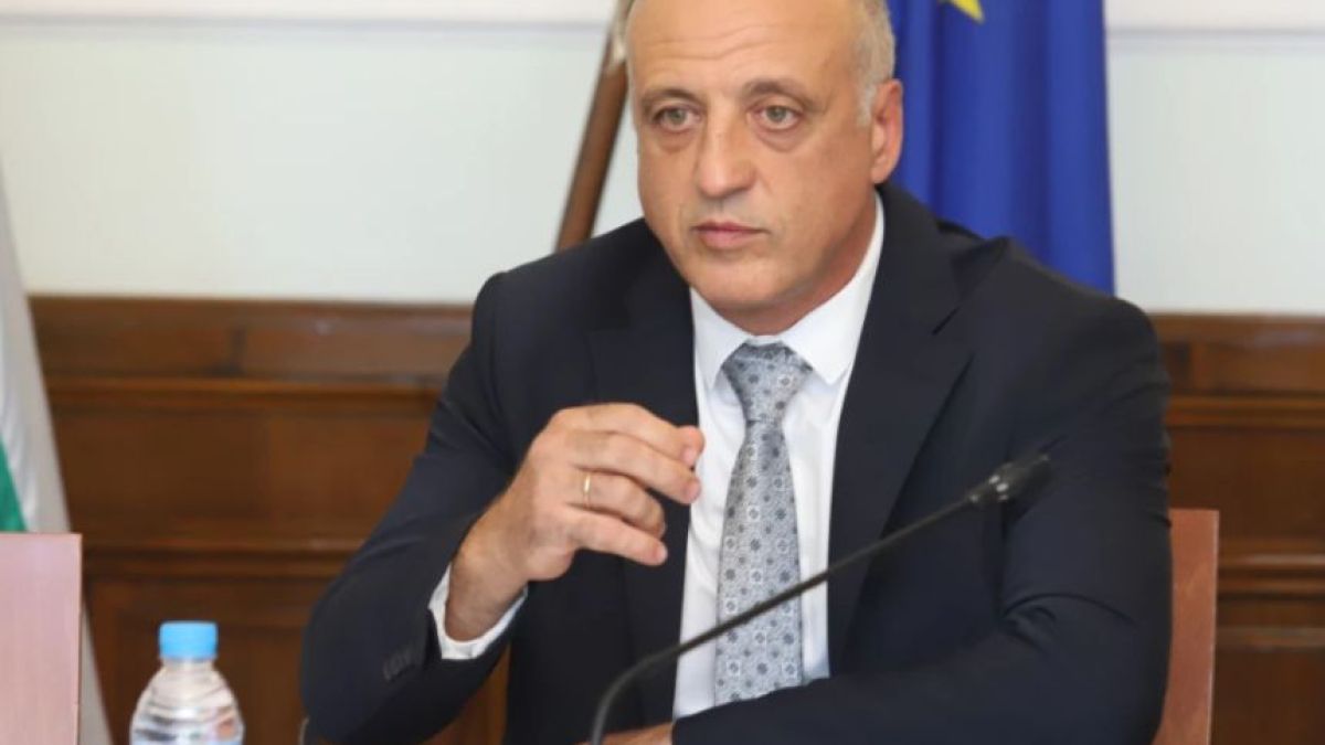 Колтуклиева с голяма бомба за исканата оставка на шефа на НСО 
