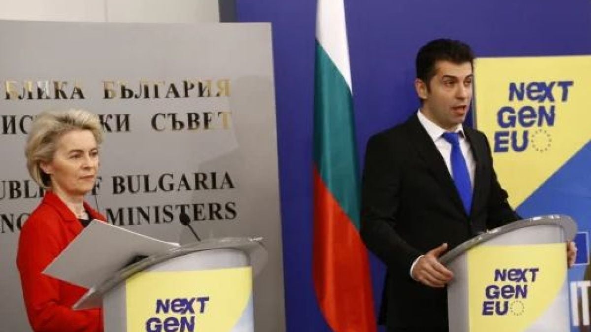 Фон дер Лайен нареди на Петков: Трябва да направите това за РС Македония!