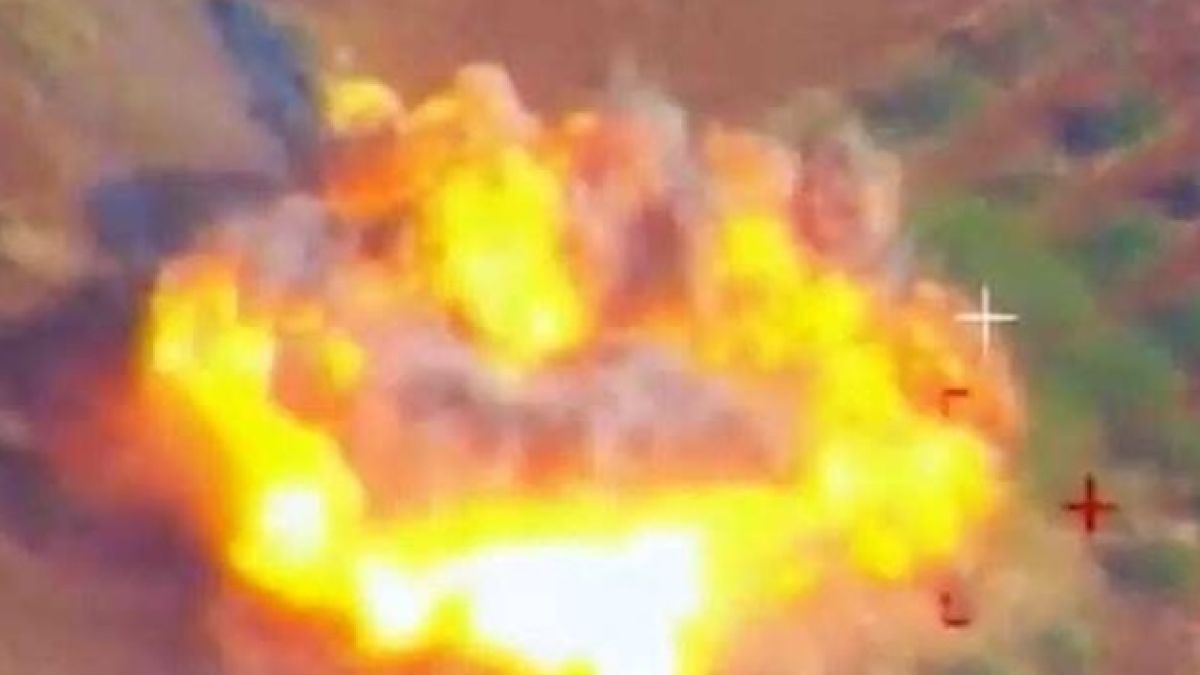Мощно нападение над въоръжените сили на Украйна ВИДЕО