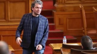 Нов скандал в коалицията! Тошко Йорданов се присмя брутално на Петков и Лена!
