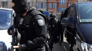 Ексклузивни КАДРИ от спецакцията, при която закопчаха убийците на ексченгето Любомир Иванов