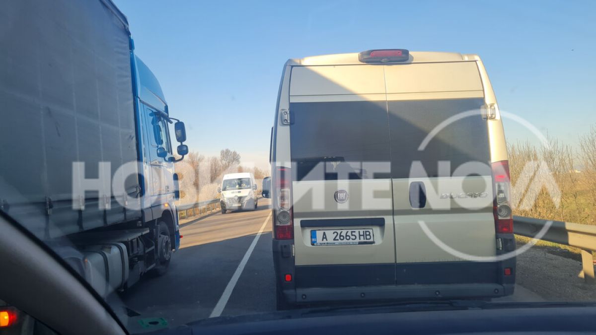 Катастрофа блокира столичното Околовръстно СНИМКИ