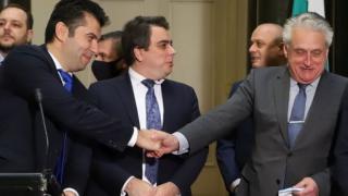Колтуклиева: Комбината #Харакиро дойде на власт, за да станат богати, по-богати, по-по-най-богати