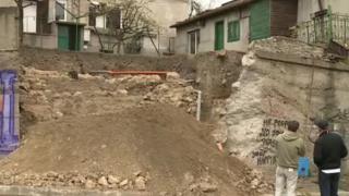 Русенец откри огромно имане в двора си