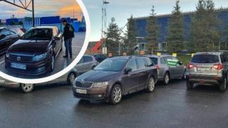Бедни ли? Ето какви врътки със скъпарските си коли правят украинските бежанци у нас