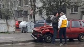 Шофьори си скочиха на бой след меле в "Люлин" СНИМКА 