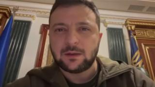 Зеленски лъсна на ВИДЕО като на министър Наско
