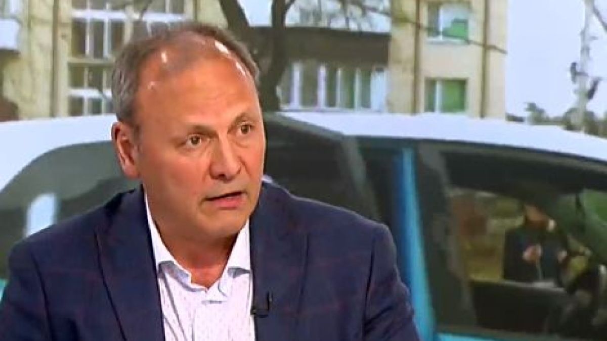 Военен експерт разкри целта на посещението на Кулеба у нас 