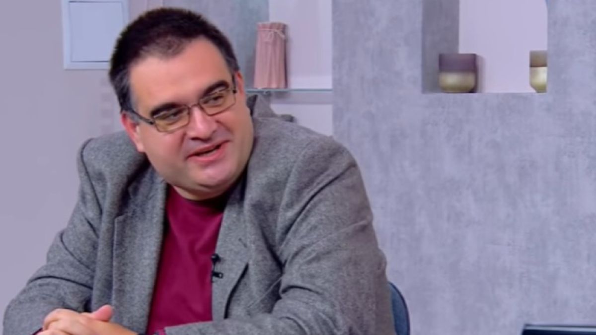 Историк: Колективният Запад натиска България да свали ветото за еврочленството на РСМ