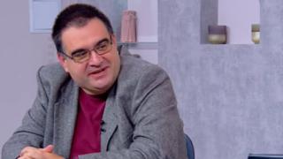 Историк: Колективният Запад натиска България да свали ветото за еврочленството на РСМ