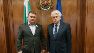Шпицкомандите на олигархията – удобните партньори на властта
