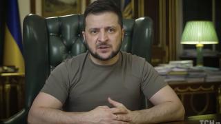 Любопитно: Защо Зеленски носи брачната халка на средния си пръст?