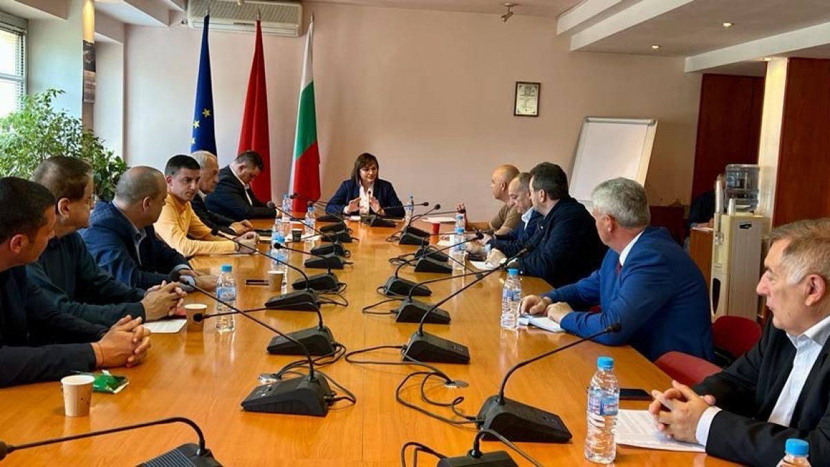 БСП с ключово решение за делегацията на Петков в Киев