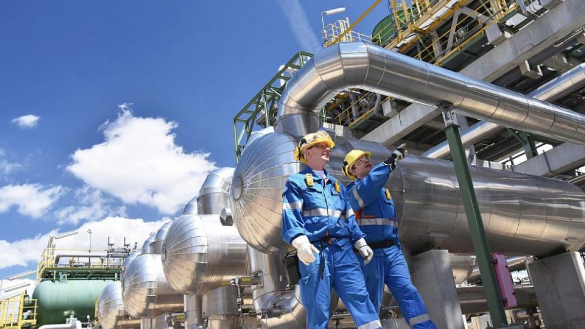Експерт посочи изход от гилотината на Русия с газа