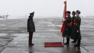 Униан: Началникът на руския генщаб лично ще води настъпление в Източна Украйна