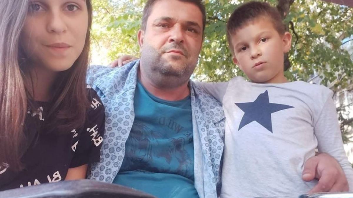 Зов за помощ: Самотен баща събира 40 000 лв., за да се лекува и живее