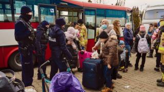 Два автобуса с евакуирани украинци изчезнаха след руска атака