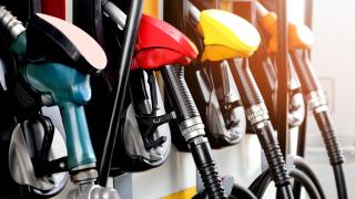 Алчните търговци на горива в Гърция го загазиха здраво 