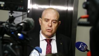 Атентат?! Инцидент с кортежа на Иван Гешев, чул се е взрив ВИДЕО