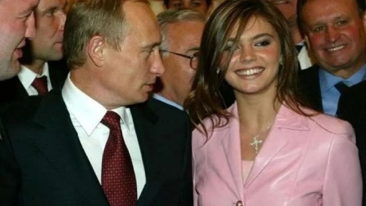 Sonntags Zeitung с голяма бомба за синовете на Путин от Кабаева!