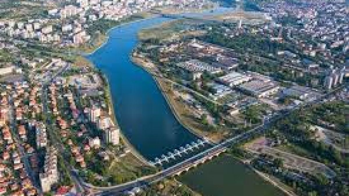 Кърджали се изнесе, градът е пуст, ето къде са хората