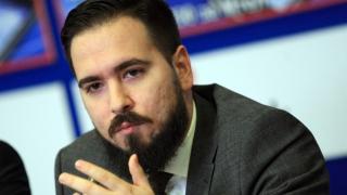Икономист: Не е проблемът в приходите, проблемът е колко правителството иска да харчи