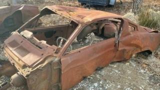 Няма да повярвате колко пари са платени за тази зверски ръждясала каросерия на кола СНИМКИ