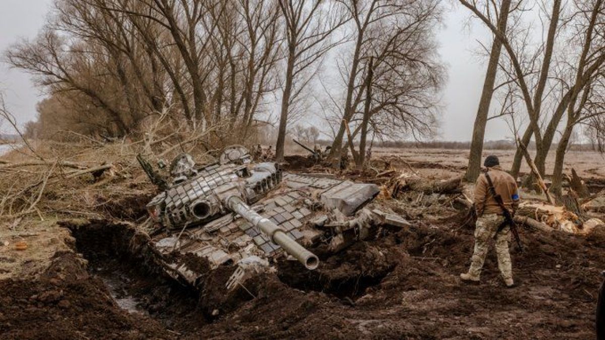 "Ню Йорк таймс" разкри кой помага на украинците да ликвидират руските генерали