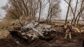 "Ню Йорк таймс" разкри кой помага на украинците да ликвидират руските генерали