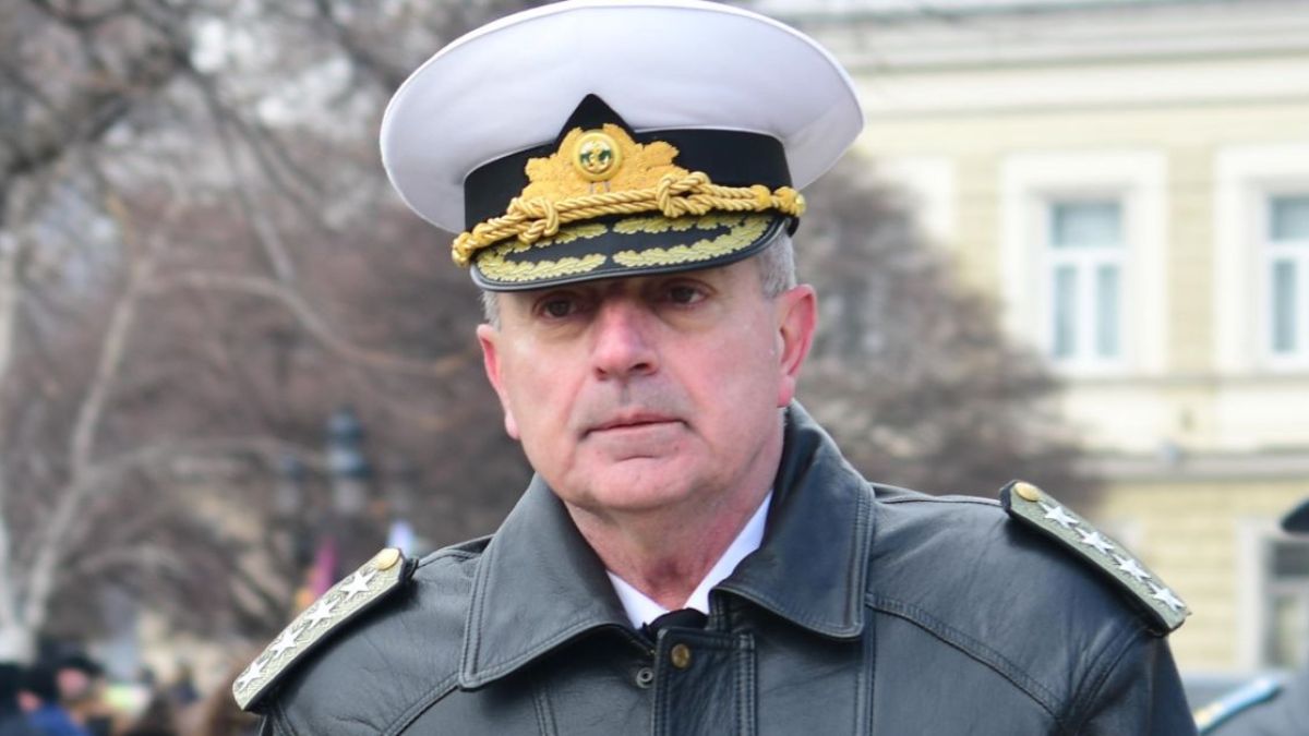 Адмирал Евтимов: Веднага направете това с българските МиГ-ове 