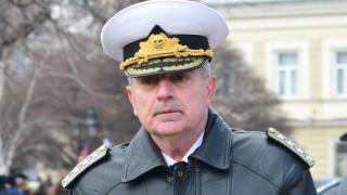 Адмирал Евтимов: Веднага направете това с българските МиГ-ове 
