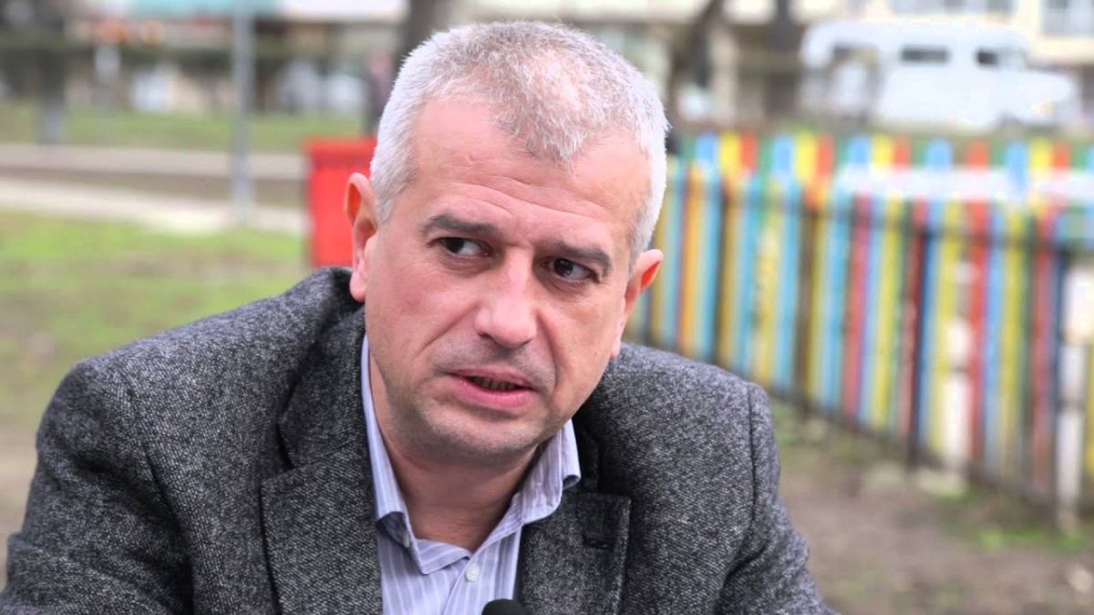 "Следователят" Бойко Атанасов отново напомни за себе си с поредните си фантасмагории