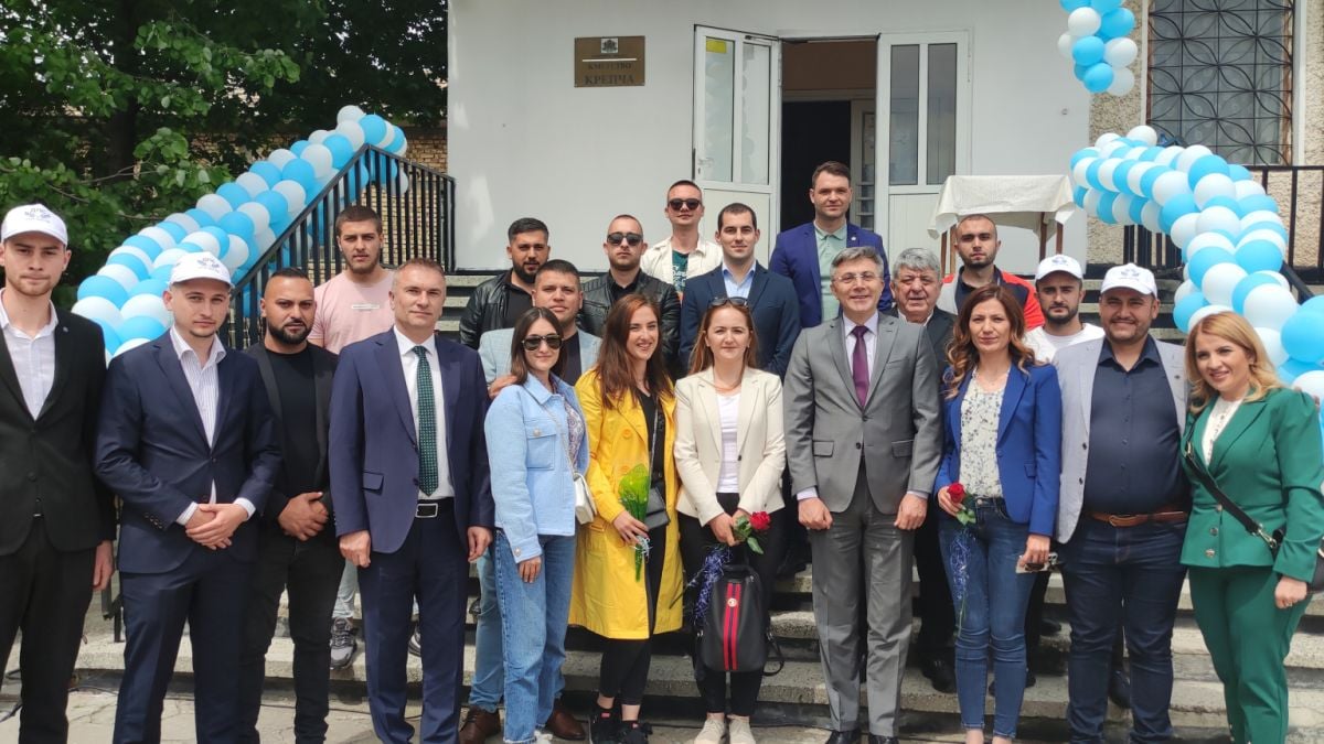 Карадайъ от село Крепча, където ДПС отбеляза Mайските събития: Да бъдем на висотата на героите, които донесоха демокрацията в България! СНИМКИ