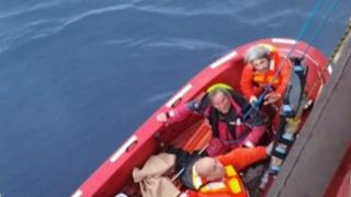 Извънредна ситуация в Адриатическо море с български моряци от кораба "Царевич" ВИДЕО