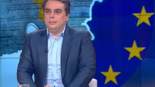 Асен Василев не казва каква е цената на газа, който получаваме не от "Газпром"