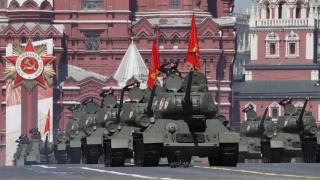 АР: Русия отбелязва Деня на победата с паради в близо 30 града НА ЖИВО