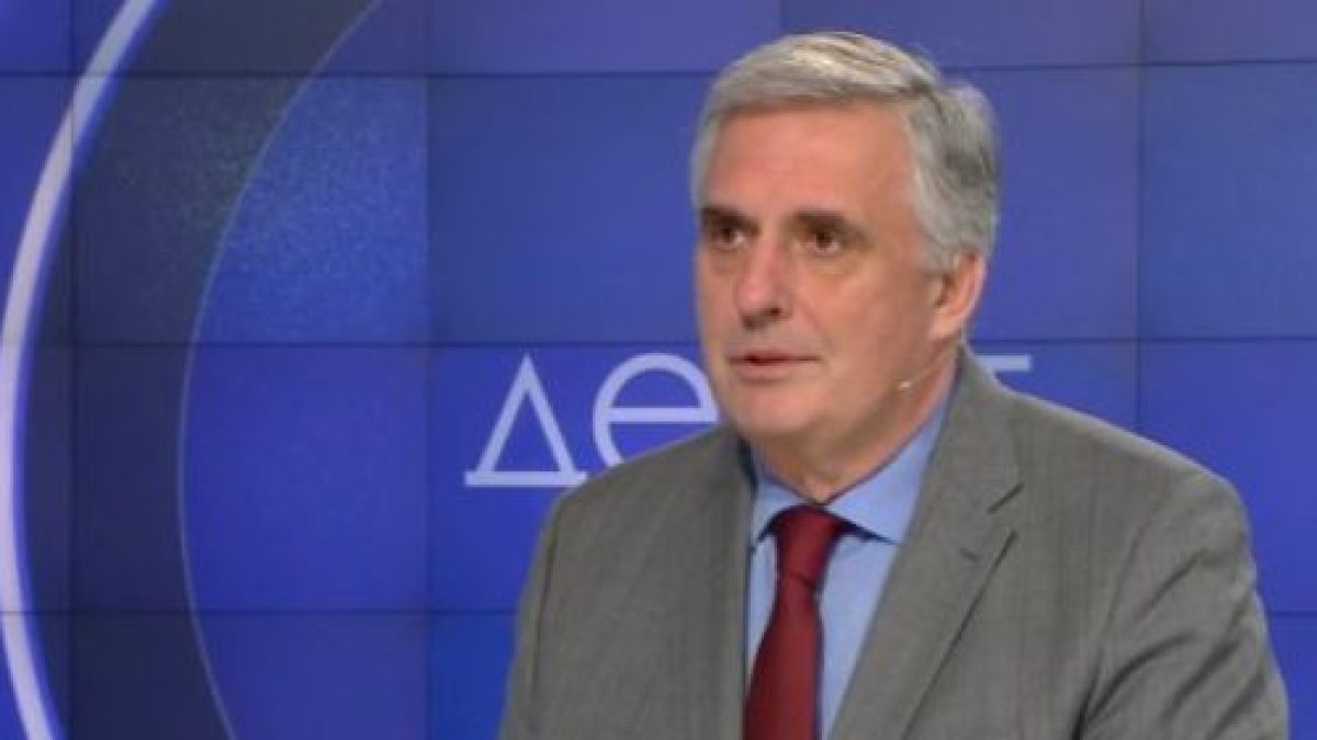 Калфин с тежки констатации за визитата на Петков в САЩ