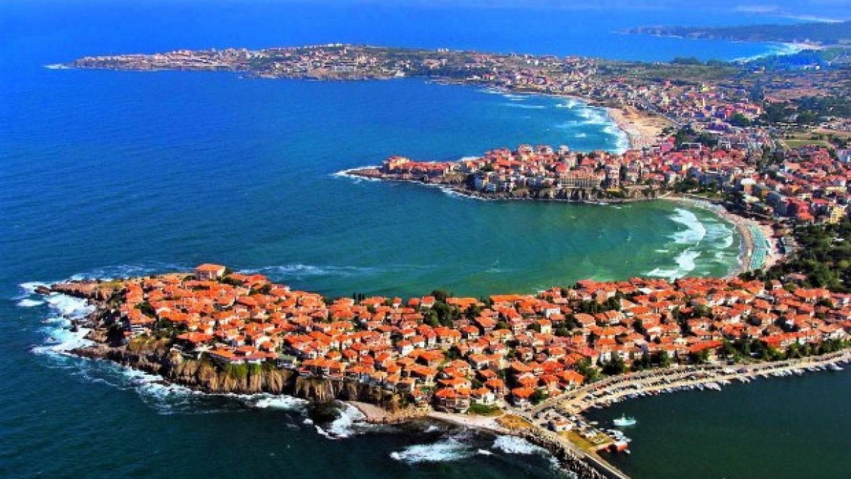 Не е за вярване какви са цените на имотите по морето