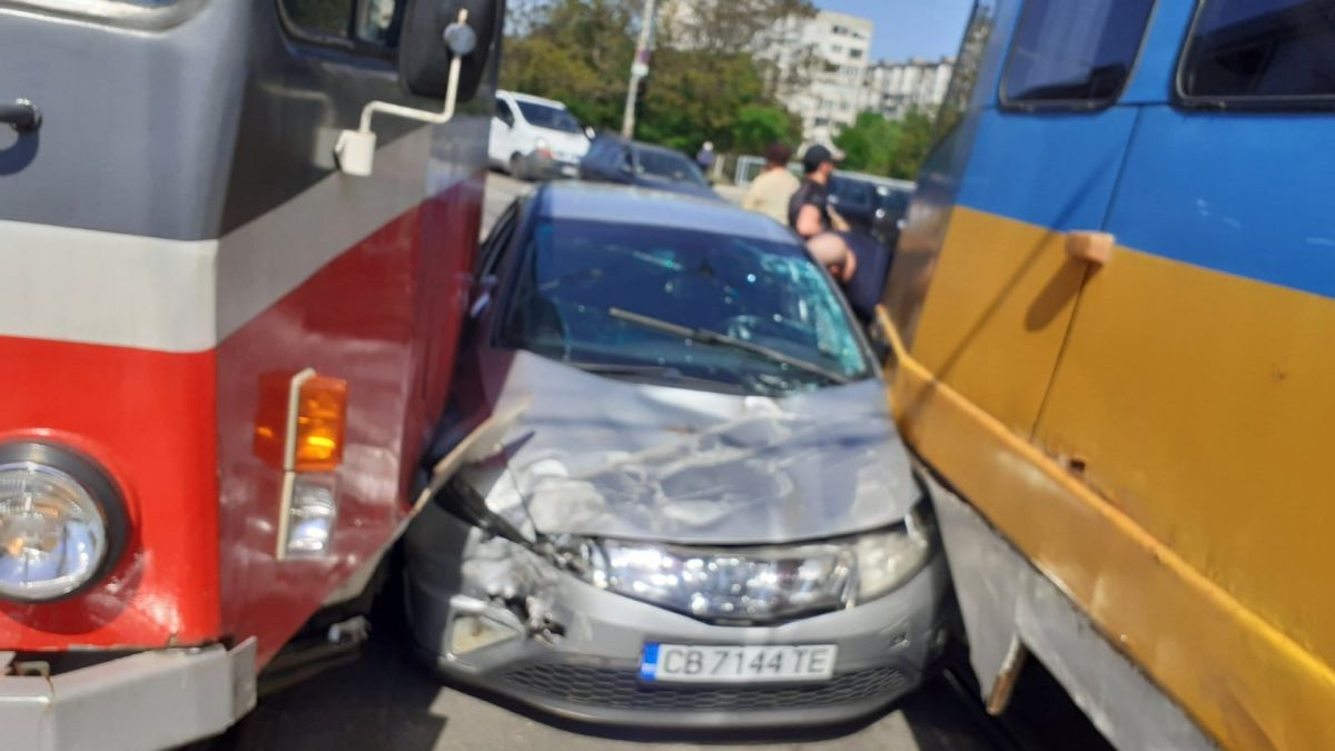 Такава катастрофа София не беше виждала отдавна СНИМКИ