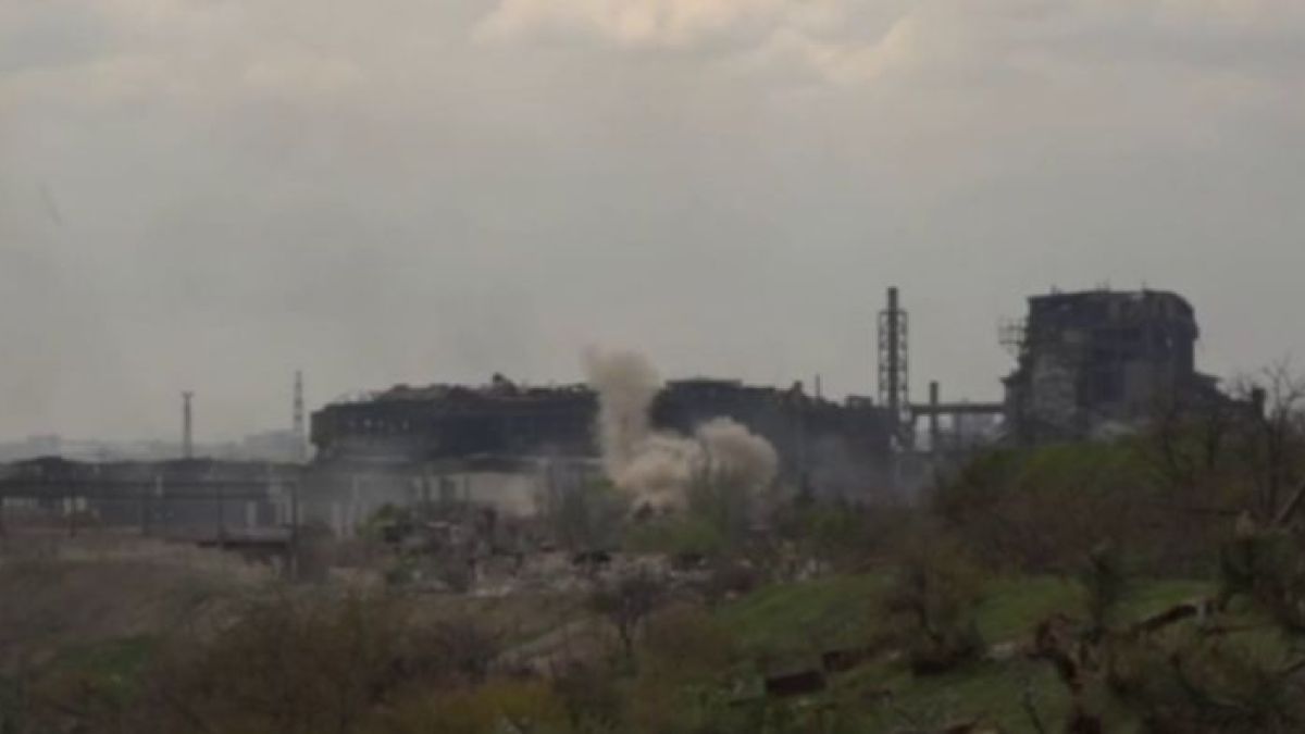 Украйна преговаря с Русия за евакуиране на ранени бойци от "Азовстал" ВИДЕО 