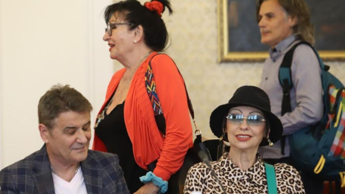 Редица БГ звезди щурмуваха НС, ето защо СНИМКИ