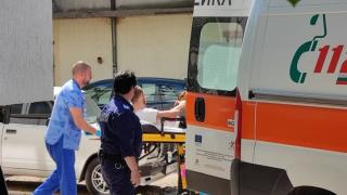 Брутален опит за убийство в Казанлък посред бял ден, появиха се СНИМКИ 18+