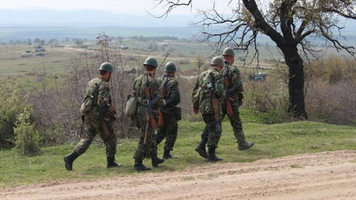 Тежък инцидент с двама военни на учение край Пловдив 
