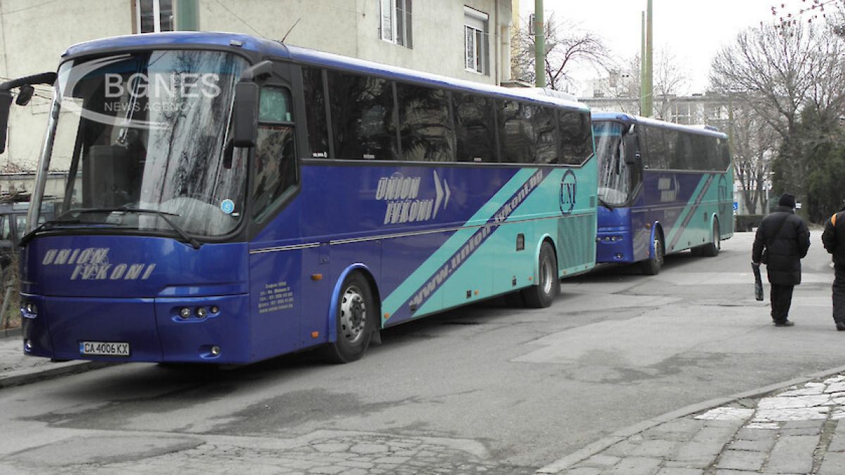 Кабинетът "Петков" с чудовищни репресии срещу превозвачите