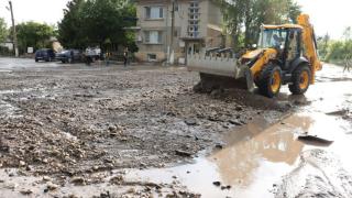 За жълти стотинки се продава къща в най-зловещото село в Северозапада, където нощем...