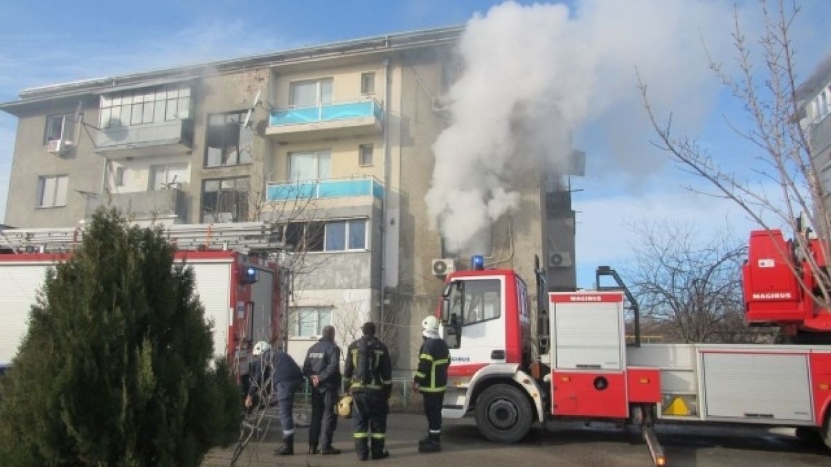 Сушилня подпали апартамент в Монтана, щетите са големи