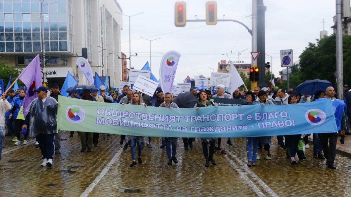 Пред МС се готвят за война заради блокадата на София, ето какво се случва СНИМКИ