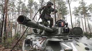 Проф. Груев от Канада: Западните изявления и репортажи за войната в Украйна са паралелна реалност